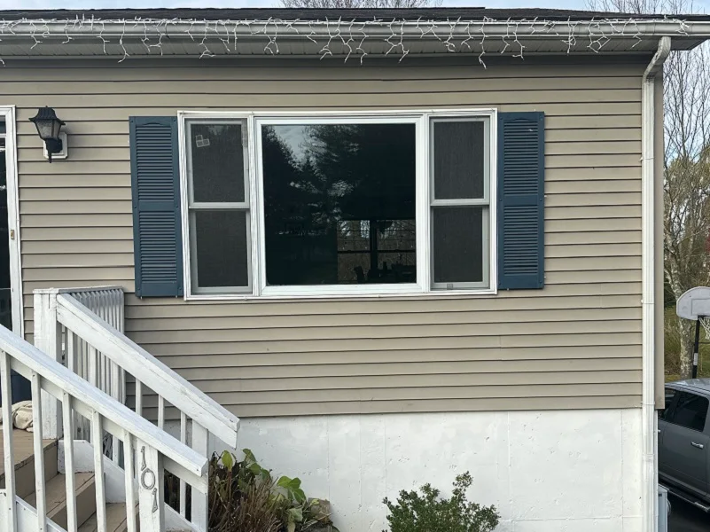 Living room window needs to be replaced